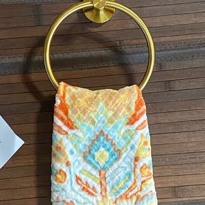 NWOT Brushed Gold Towel Holder